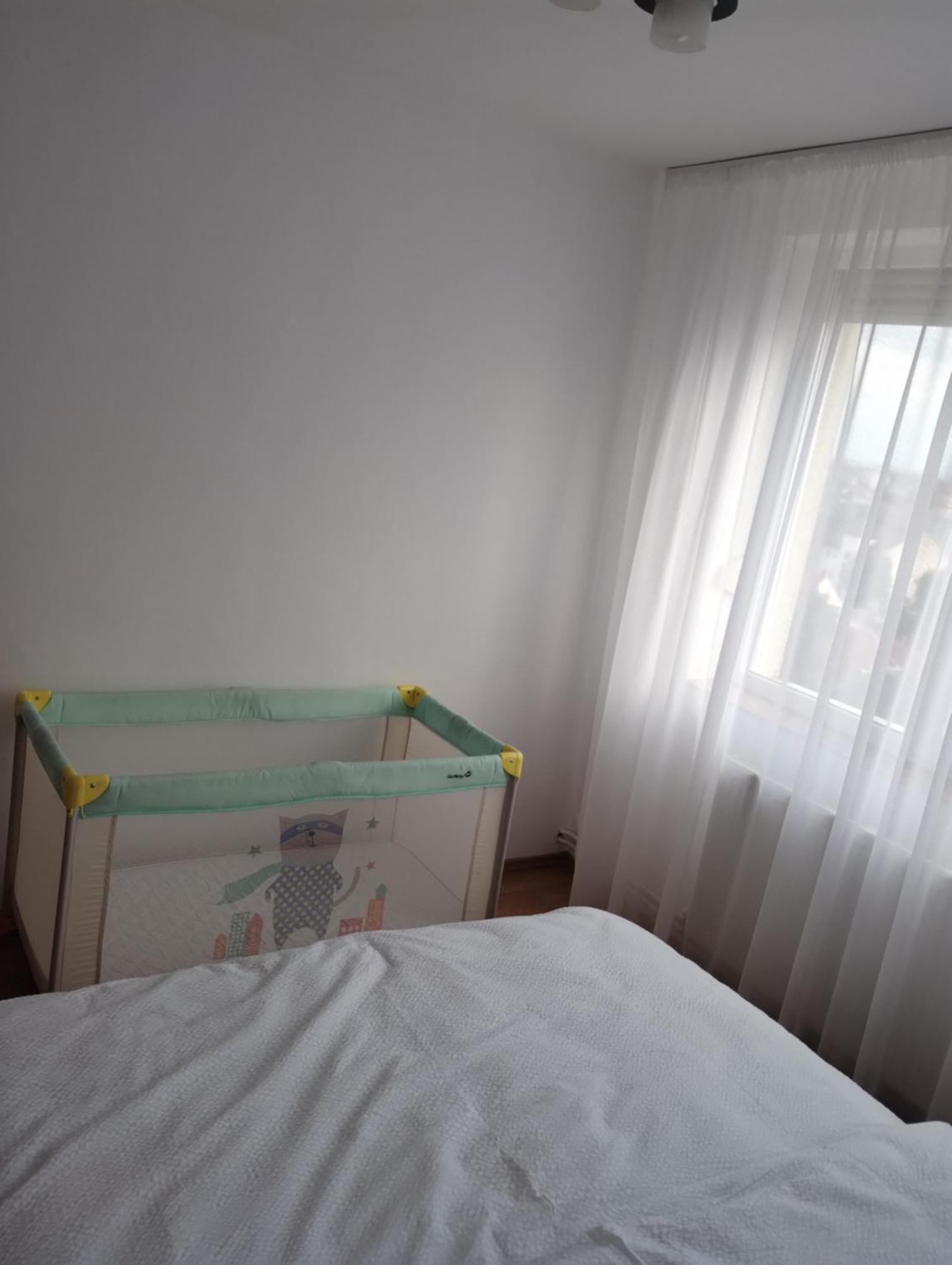 Riverside White Apartment Satu Mare Dış mekan fotoğraf